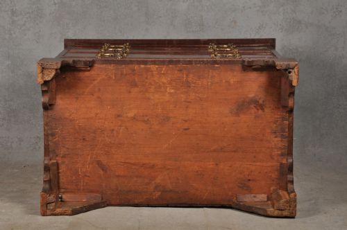 SMALL 18TH CENTURY MAHOGANY CHEST OF DRAWERS - ADDITIONAL PHOTO 11