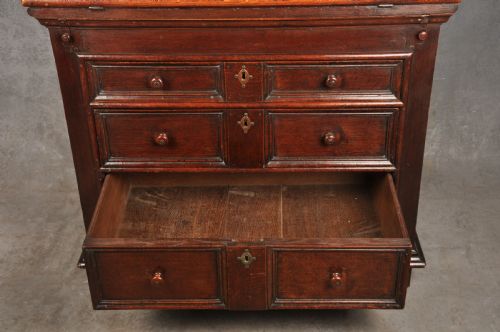 RARE 17TH CENTURY OAK BUREAU - ADDITIONAL PHOTO 13