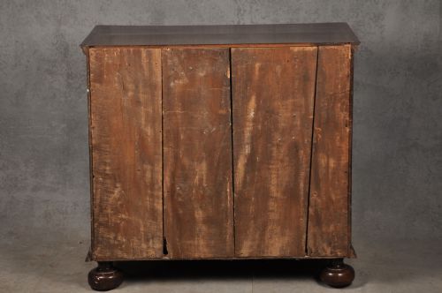 17TH CENTURY WALNUT CHEST OF DRAWERS - ADDITIONAL PHOTO 6