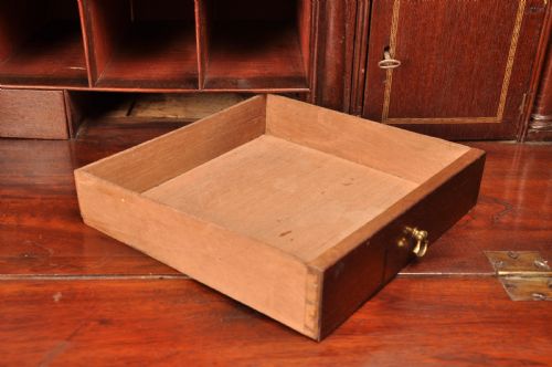 18TH CENTURY MAHOGANY SECRETAIRE TALLBOY - ADDITIONAL PHOTO 11