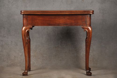 FINE 18TH CENTURY MAHOGANY CONCERTINA ACTION TEA TABLE - ADDITIONAL PHOTO 1