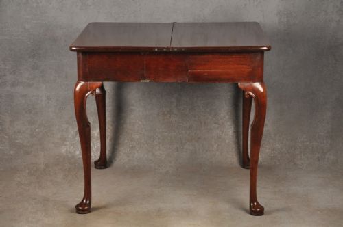 FINE 18TH CENTURY MAHOGANY CONCERTINA ACTION TEA TABLE - ADDITIONAL PHOTO 4