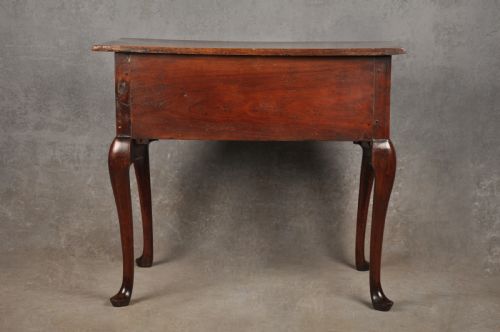 EARLY 18TH CENTURY RED WALNUT LOWBOY - ADDITIONAL PHOTO 10