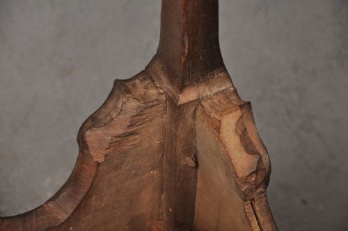 EARLY 18TH CENTURY WALNUT CHEST ON STAND - ADDITIONAL PHOTO 11