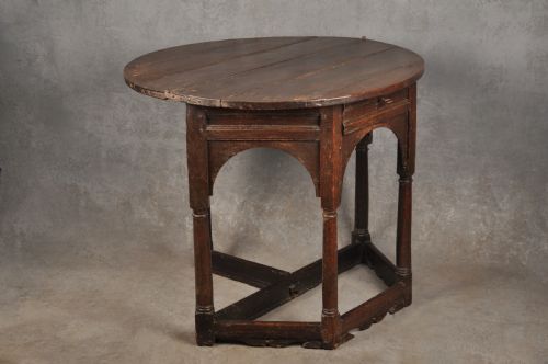 EARLY 17TH CENTURY OAK CREDENCE TABLE - ADDITIONAL PHOTO 11