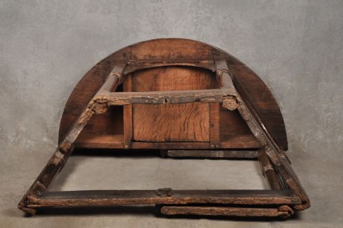 EARLY 17TH CENTURY OAK CREDENCE TABLE - ADDITIONAL PHOTO 18