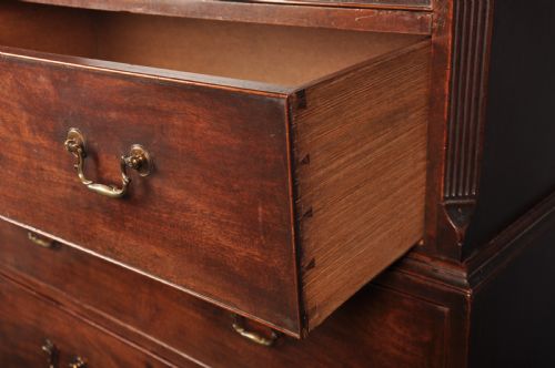 18TH CENTURY MAHOGANY TALLBOY - ADDITIONAL PHOTO 8