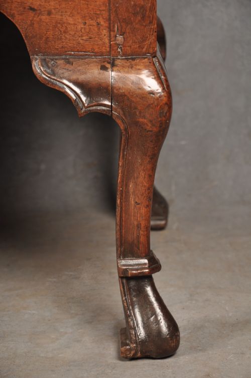EARLY 18TH CENTURY WALNUT CHEST ON STAND - ADDITIONAL PHOTO 14