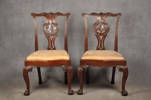 A FINE PAIR OF GEORGE II MAHOGANY SIDE CHAIRS - ADDITIONAL PHOTO 2