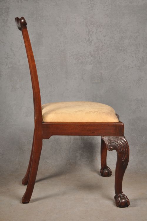 A FINE PAIR OF GEORGE II MAHOGANY SIDE CHAIRS - ADDITIONAL PHOTO 9