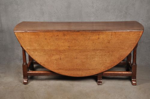 LARGE 18TH CENTURY OAK GATELEG TABLE - ADDITIONAL PHOTO 3