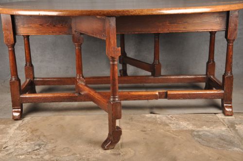 LARGE 18TH CENTURY OAK GATELEG TABLE - ADDITIONAL PHOTO 7