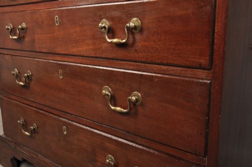 18TH CENTURY MAHOGANY BUREAU - ADDITIONAL PHOTO 12