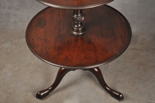 FINE 18TH CENTURY MAHOGANY DUMB WAITER - ADDITIONAL PHOTO 1
