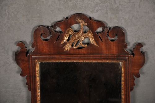 FINE 18TH CENTURY MAHOGANY CHIPPENDALE MIRROR - ADDITIONAL PHOTO 1
