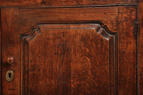 18TH CENTURY WELSH OAK DRESSER - ADDITIONAL PHOTO 2