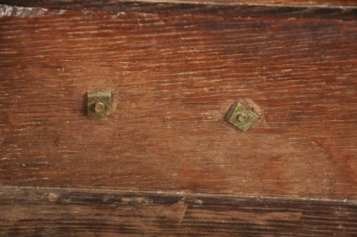 EARLY 18TH CENTURY OAK SIDE TABLE - ADDITIONAL PHOTO 8