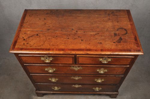 18TH CENTURY OAK CHEST OF DRAWERS - ADDITIONAL PHOTO 9