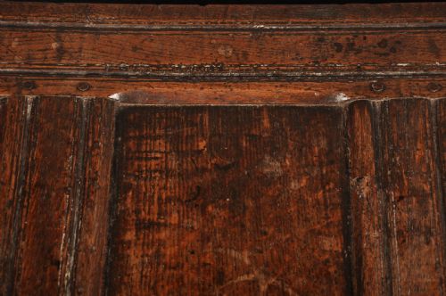 17TH CENTURY OAK COFFER - ADDITIONAL PHOTO 7