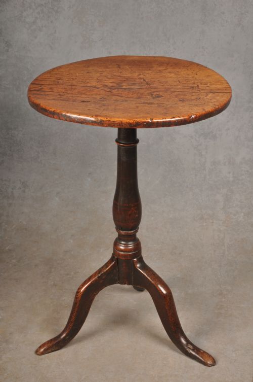 small 18th century elm tripod table - CATEGORY: ANTIQUE TABLES - DATED 18TH CENTURY