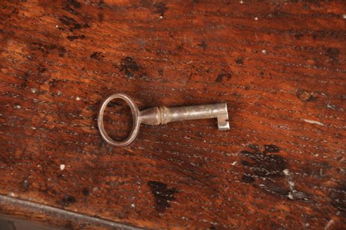 18TH CENTURY OAK COFFER BACH - ADDITIONAL PHOTO 14