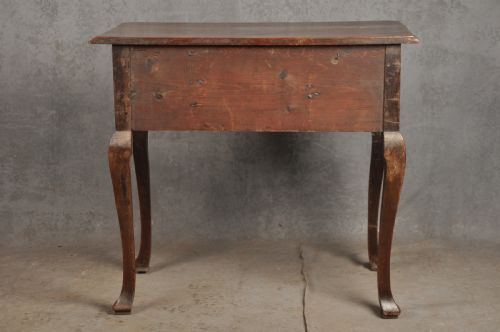 EARLY 18TH CENTURY WALNUT LOWBOY SIDE TABLE - ADDITIONAL PHOTO 10