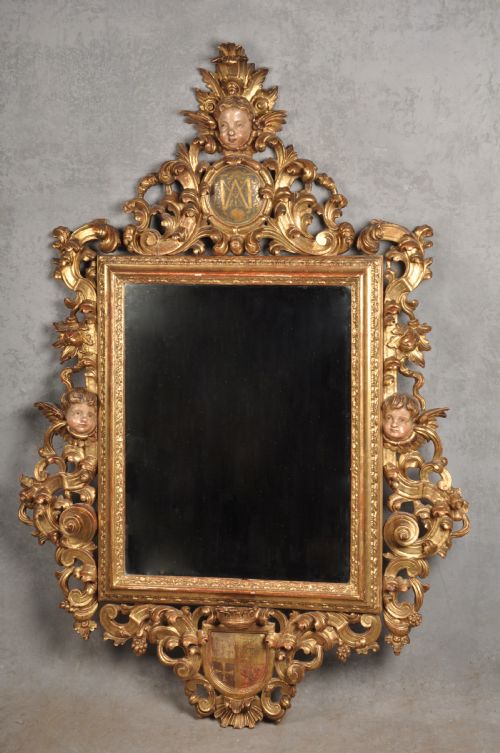 EARLY 18TH CENTURY SPANISH GILTWOOD POLYCHROME MIRROR - ADDITIONAL PHOTO 13