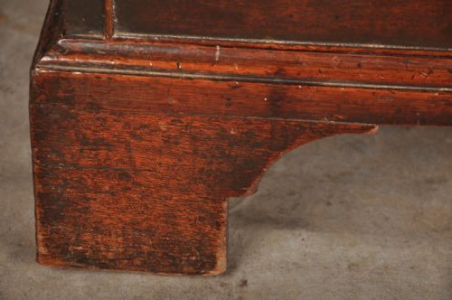 FINE 18TH CENTURY MAHOGANY CHEST OF DRAWERS - ADDITIONAL PHOTO 8
