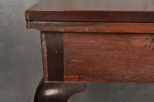 FINE 18TH CENTURY MAHOGANY TEA TABLE - ADDITIONAL PHOTO 13