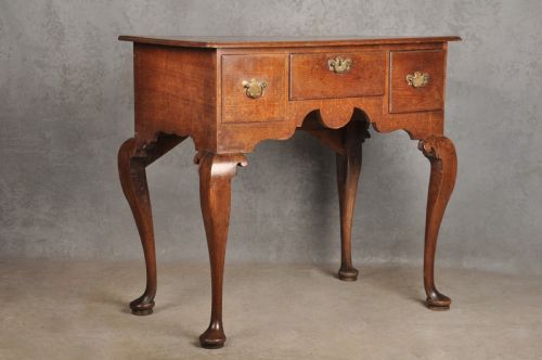 GEORGE I OAK LOWBOY - ADDITIONAL PHOTO 2