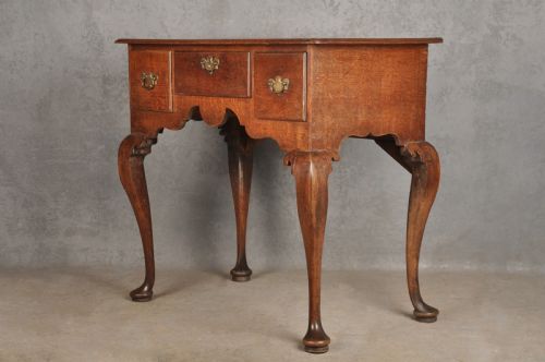 GEORGE I OAK LOWBOY - ADDITIONAL PHOTO 3