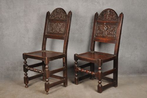 NEAR PAIR OF 17TH CENTURY LANCASHIRE CHAIRS - ADDITIONAL PHOTO 2