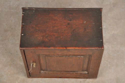 18TH CENTURY OAK SPICE CUPBOARD - ADDITIONAL PHOTO 1
