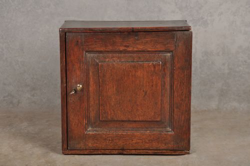 18TH CENTURY OAK SPICE CUPBOARD - ADDITIONAL PHOTO 2