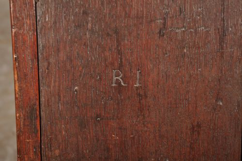 18TH CENTURY OAK SPICE CUPBOARD - ADDITIONAL PHOTO 4