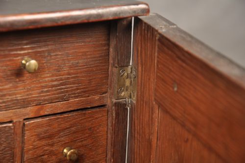 18TH CENTURY OAK SPICE CUPBOARD - ADDITIONAL PHOTO 6