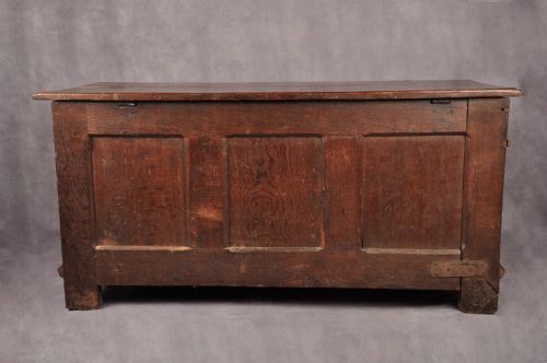 ELIZABETHAN I OAK COFFER - ADDITIONAL PHOTO 14