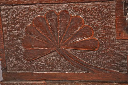 17TH CENTURY OAK BOX - ADDITIONAL PHOTO 2