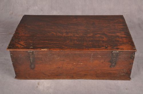 17TH CENTURY OAK BOX - ADDITIONAL PHOTO 7