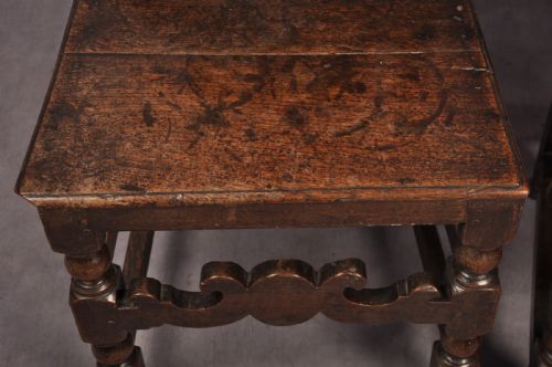 SET OF FOUR 17TH CENTURY OAK CHAIRS - ADDITIONAL PHOTO 6