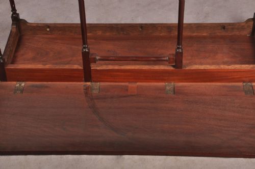 RARE 18TH CENTURY MAHOGANY SPIDER TABLE - ADDITIONAL PHOTO 10