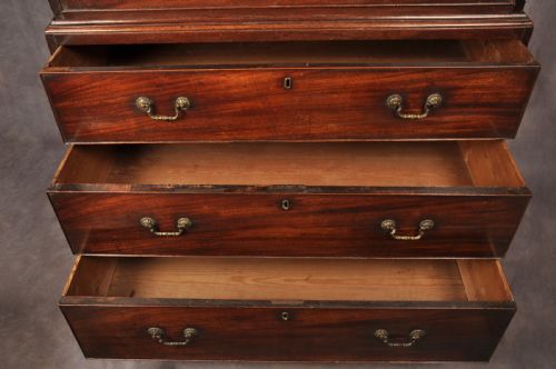 18TH CENTURY MAHOGANY TALLBOY - ADDITIONAL PHOTO 2