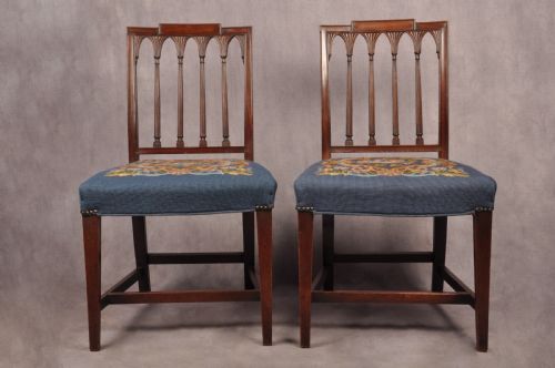 fine pair of sheraton chairs - CATEGORY: ANTIQUE CHAIRS - DATED 18TH CENTURY