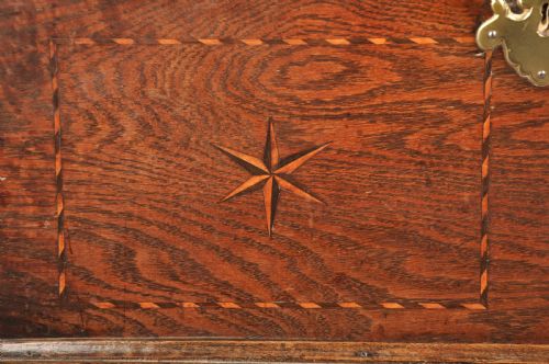 EARLY 18TH CENTURY OAK COFFER BACH - ADDITIONAL PHOTO 4