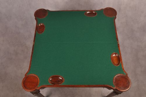 18TH CENTURY MAHOGANY CARD TABLE - ADDITIONAL PHOTO 7