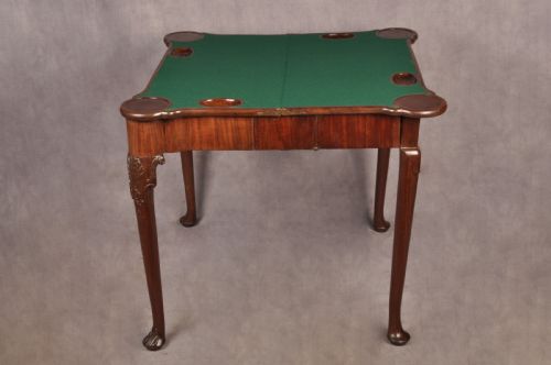 18TH CENTURY MAHOGANY CARD TABLE - ADDITIONAL PHOTO 10