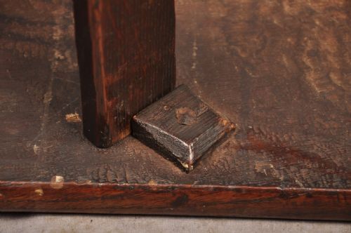 RARE 17TH CENTURY GATELEG SIDE TABLE - ADDITIONAL PHOTO 10