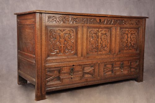 QUEEN ANNE OAK MULE KIST - ADDITIONAL PHOTO 1