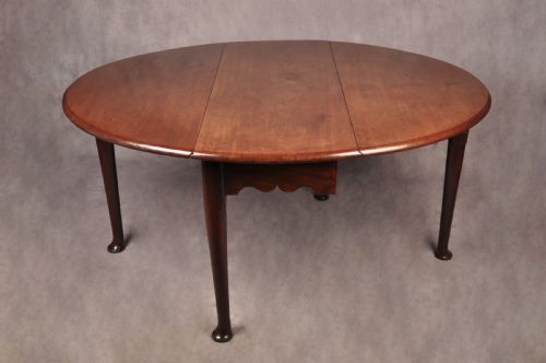 FINE 18TH CENTURY MAHOGANY GATELEG TABLE - ADDITIONAL PHOTO 1