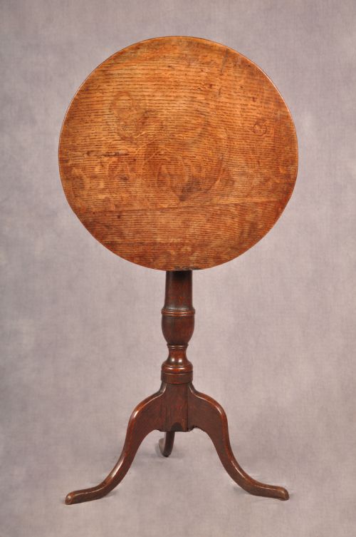 SMALL 18TH CENTURY OAK TRIPOD TABLE - ADDITIONAL PHOTO 1